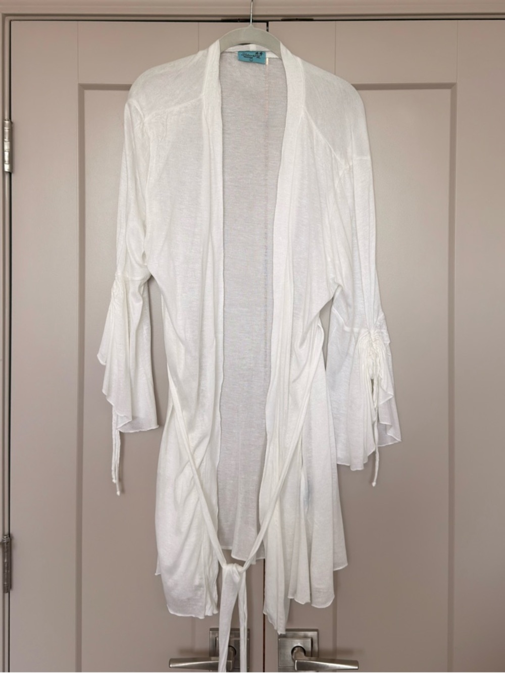 Letarte White Lightweight Kimono-Style Robe